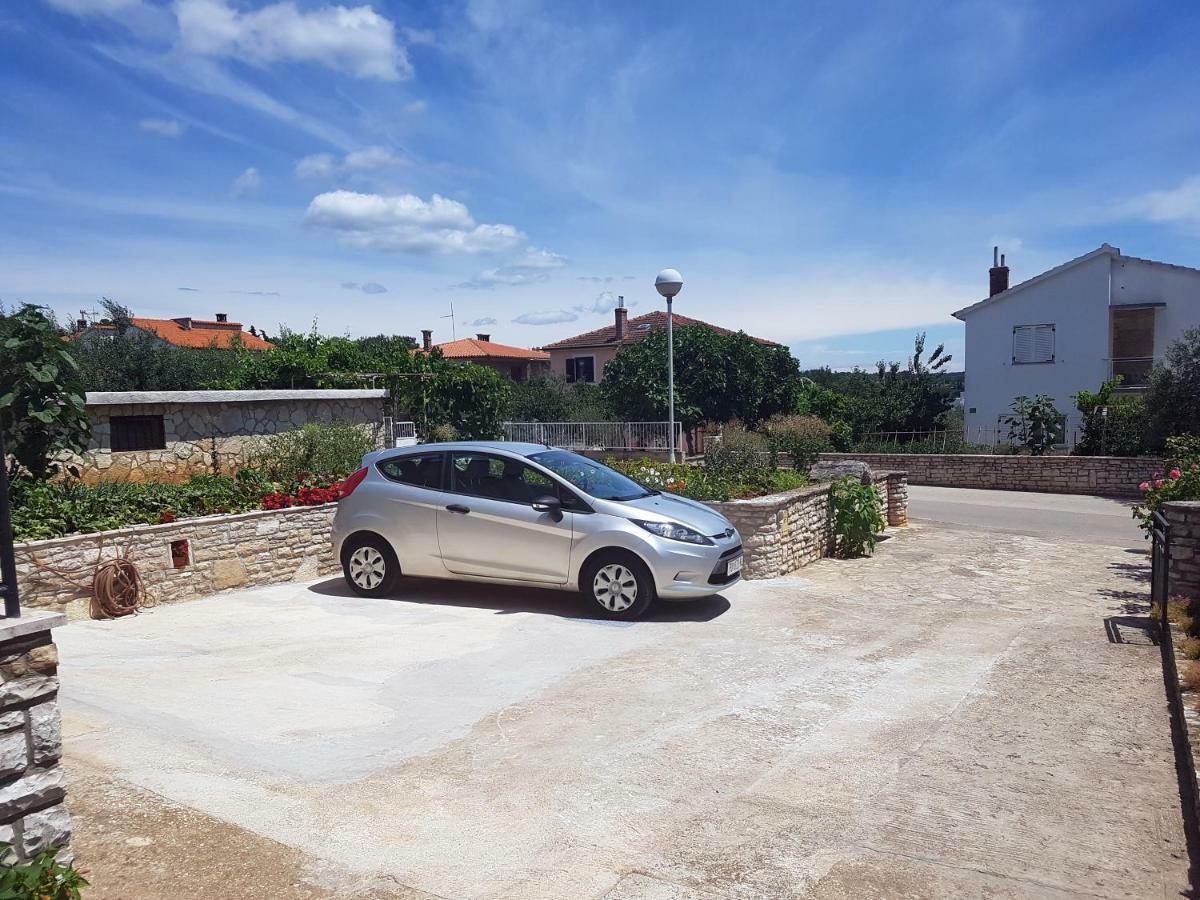 Apartman Bukarica Pula Exteriör bild