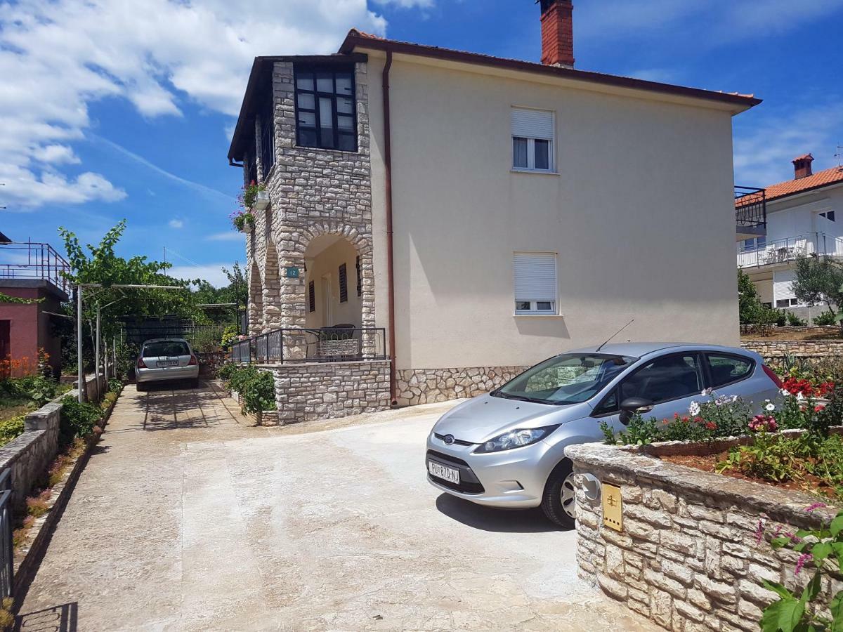 Apartman Bukarica Pula Exteriör bild
